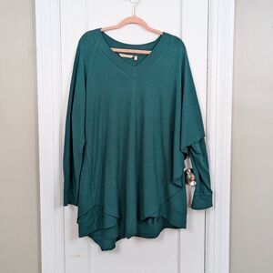 Soft Surroundings | V Neck Long Sleeve Tunic Top Dark Green 1X